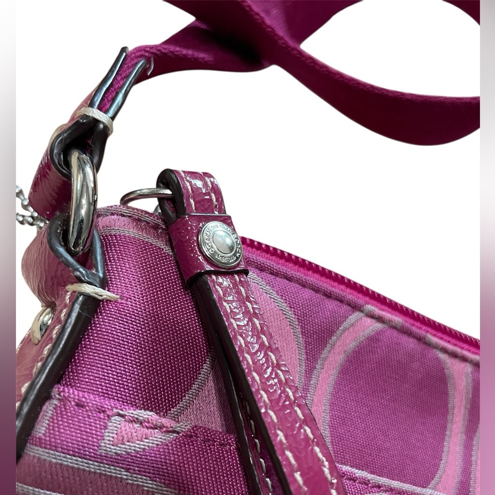 Coach Vintage Plum Pink Signature Crossbody - Picture 7 of 10